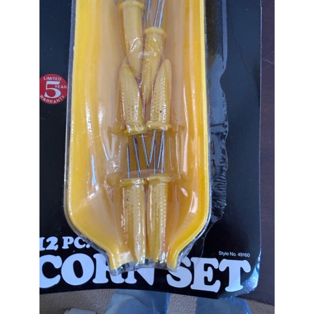 Vintage HTF HOAN 12 piece Corn on the Cob set, Includes six dishes & two prongs
